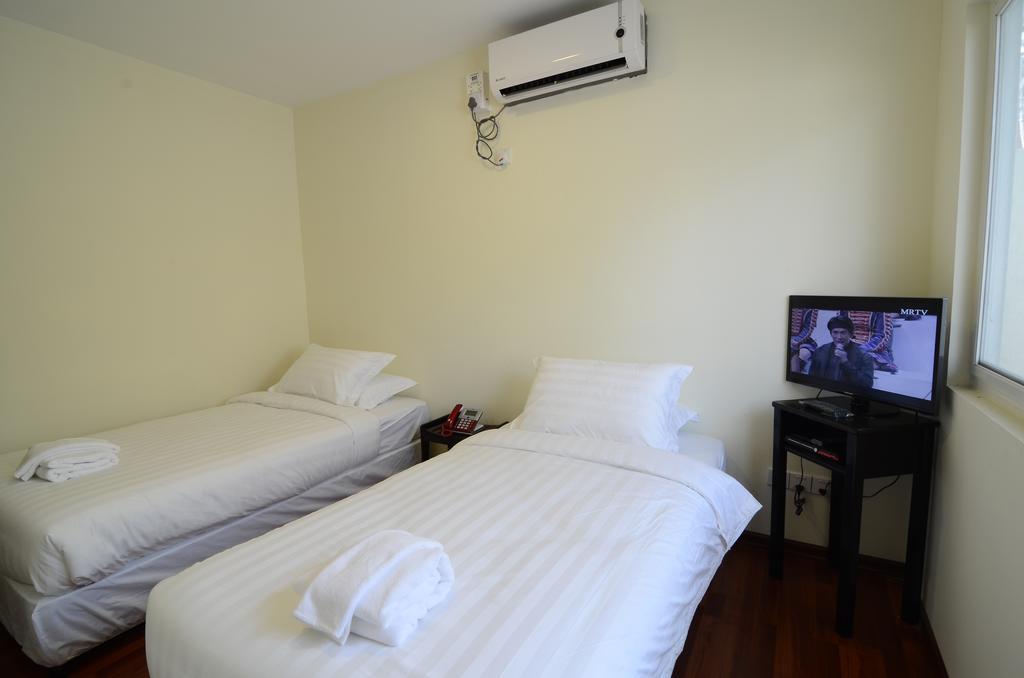 Vista Residence Γιανγκόν Εξωτερικό φωτογραφία