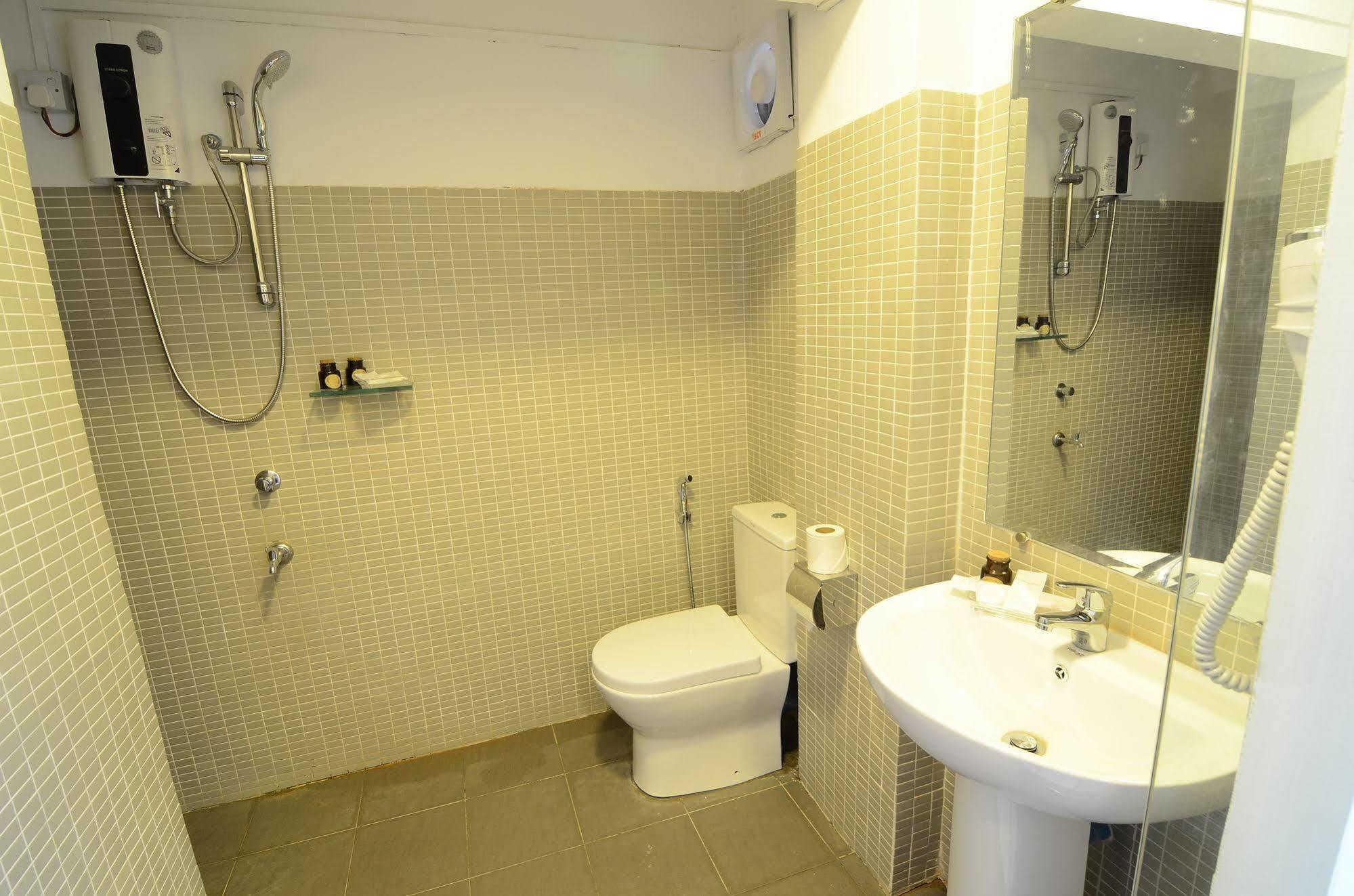 Vista Residence Γιανγκόν Εξωτερικό φωτογραφία