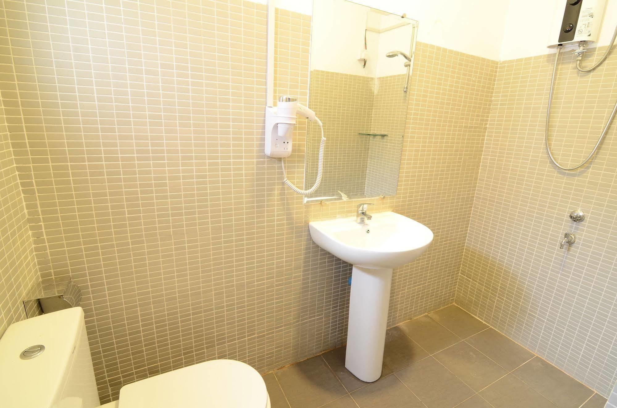 Vista Residence Γιανγκόν Εξωτερικό φωτογραφία